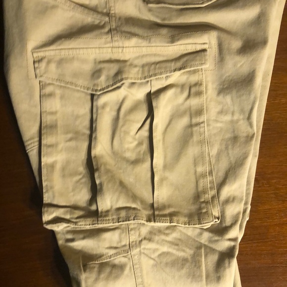 NWOT Fashion Nova Summer Games Cargo Pants - Khaki Size 42 - Picture 6 of 12